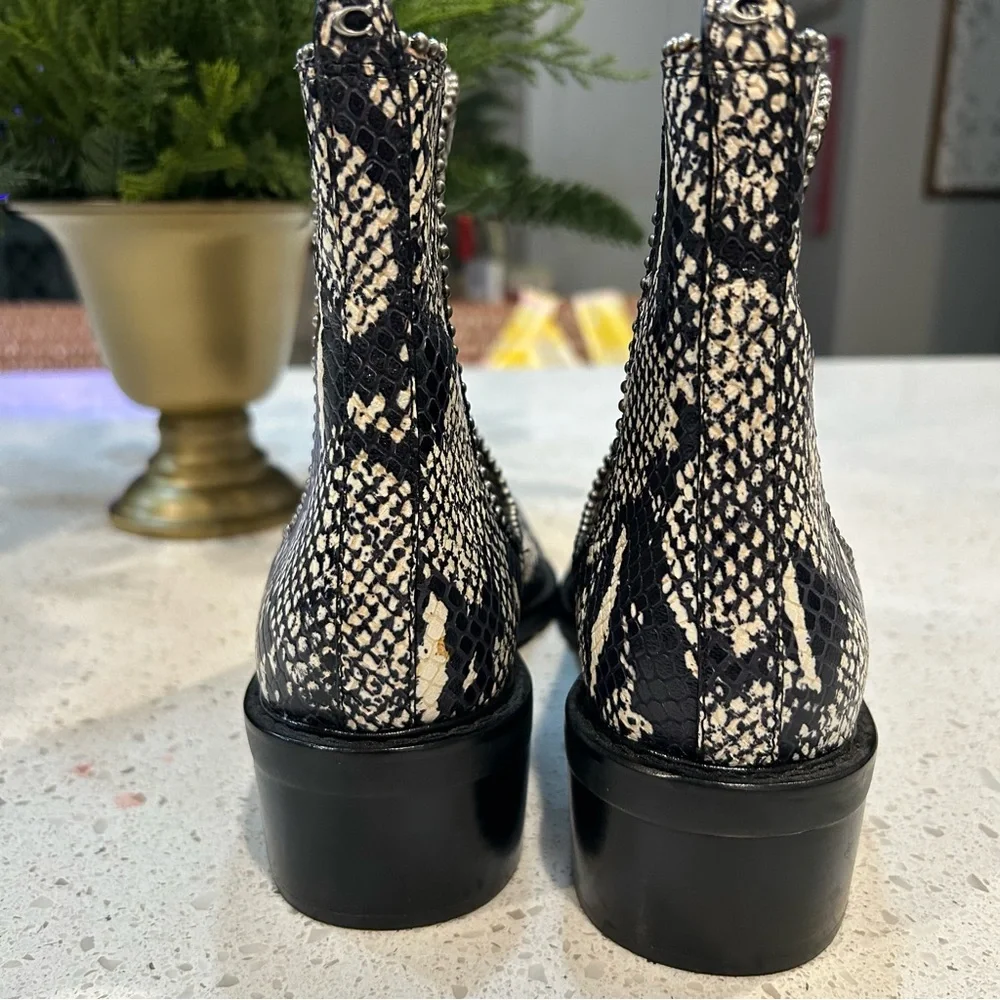 COACH Women's Bowery Snakeskin Beadchain Chelsea Booties 8M‎